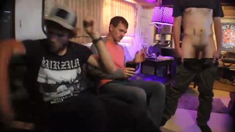 hollandhousestudios  14-05-2022